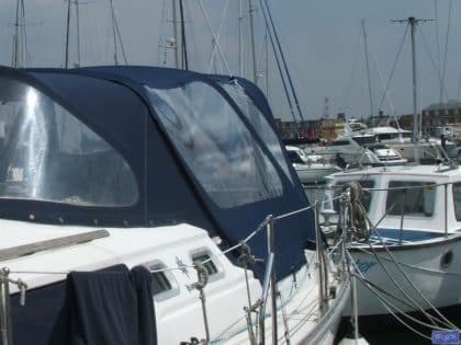 jeanneau sun odyssey 43ds cockpit enclosure fitted to dutch sprayhood 2
