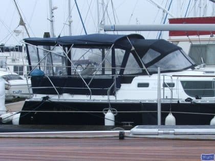 jeanneau sun odyssey 43ds conversion fitted to factory bimini panacea 1