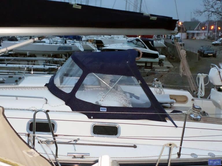 maxi 1100 sprayhood recover frames set to give extra height ref 5497 1