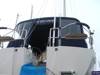 moody 41 classic bimini conversion fitted to tecsew bimini 6