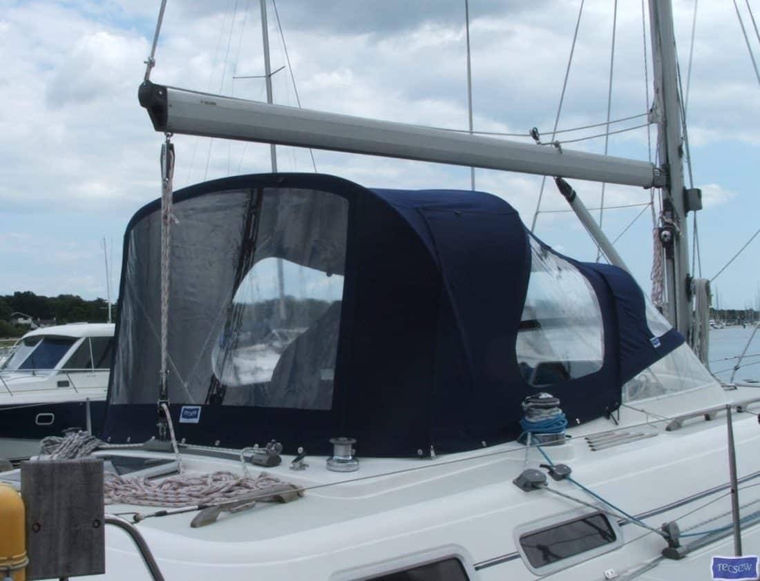 moody 42 sprayhood recover and new cockpit enclosure ref dow 4