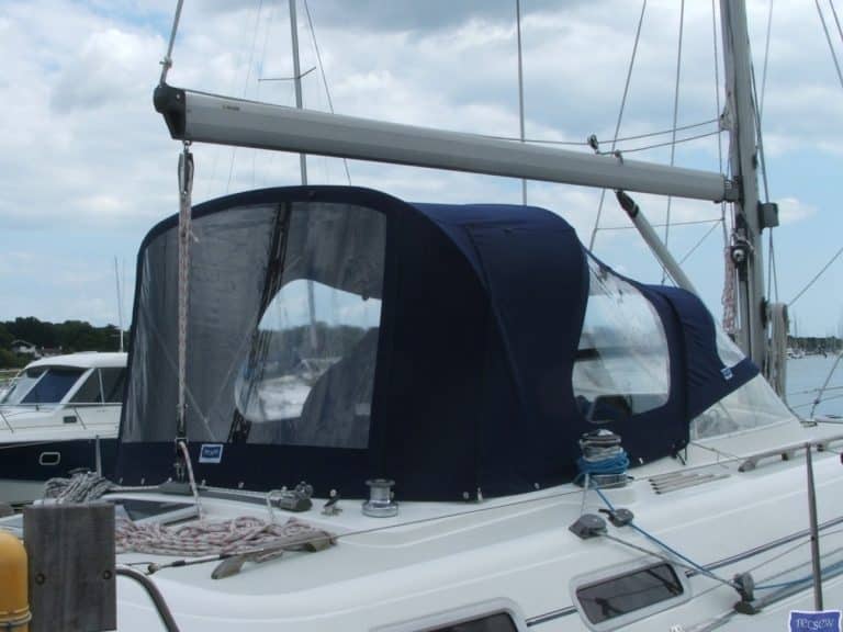 moody 42 sprayhood recover and new cockpit enclosure ref dow 4