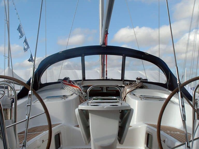 Jeanneau Sun Odyssey 49ds Sprayhood