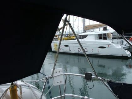 Jeanneau Sun Odyssey 45.2 Bimini