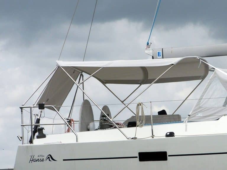 Hanse 470 Bimini