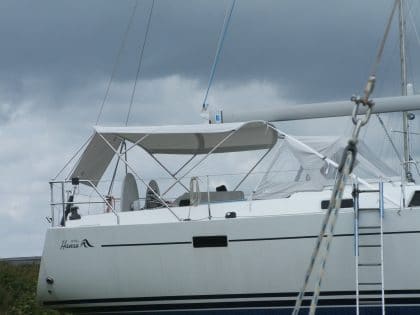 Hanse 470 Bimini