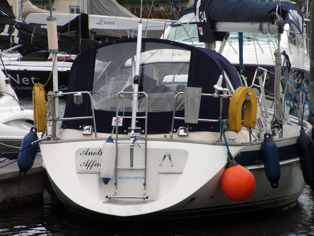 Hallberg Rassy 34 Cockpit Enclosure