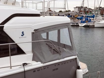Beneteau Swift Trawler 35 Cockpit Enclosure left side 1