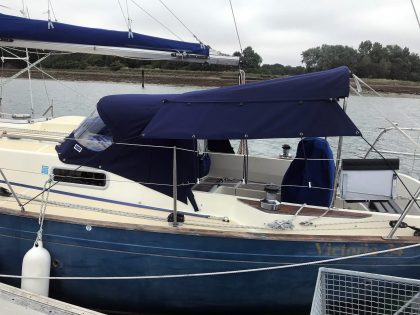 Victoria 34, SYMPHONY, Bimini with Zipped Side Shade Panel fitted to Tecsew Sprayhood Recover left side 1