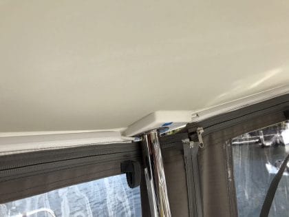 Discovery CAT 50-005 Cockpit Enclosure attachment 3