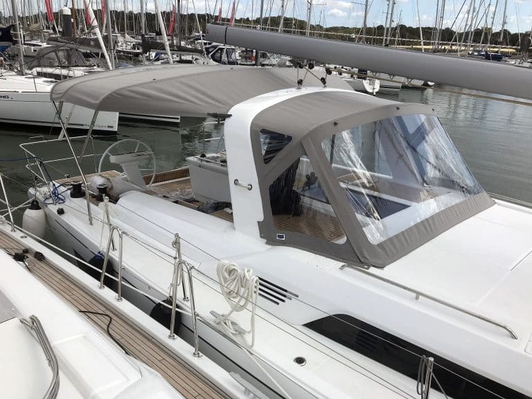 Beneteau Oceanis 46.1 WITH ARCH, Sprayhood