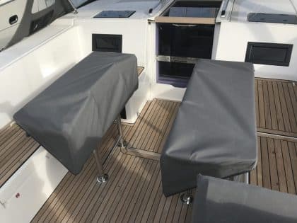 Bavaria Cruiser 45 Style Table Covers with hand rails covered all