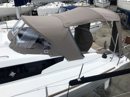 Jeanneau Sun Odyssey 319 Cockpit Enclosure to fit Tecsew Sprayhood "WITH ZIPPED REMOVABLE SIDES"