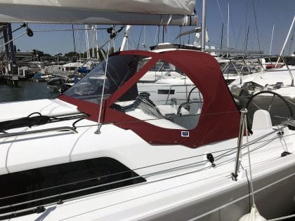 Beneteau Oceanis 30.1 Sprayhood