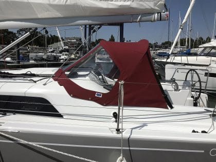 Beneteau Oceanis 30.1 Sprayhood