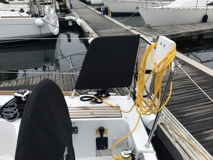 Jeanneau Sun Odyssey 349 Helm Backrests