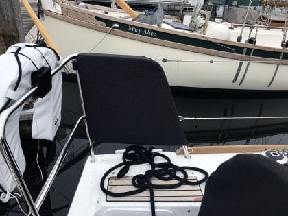 Jeanneau Sun Odyssey 349 Helm Backrests