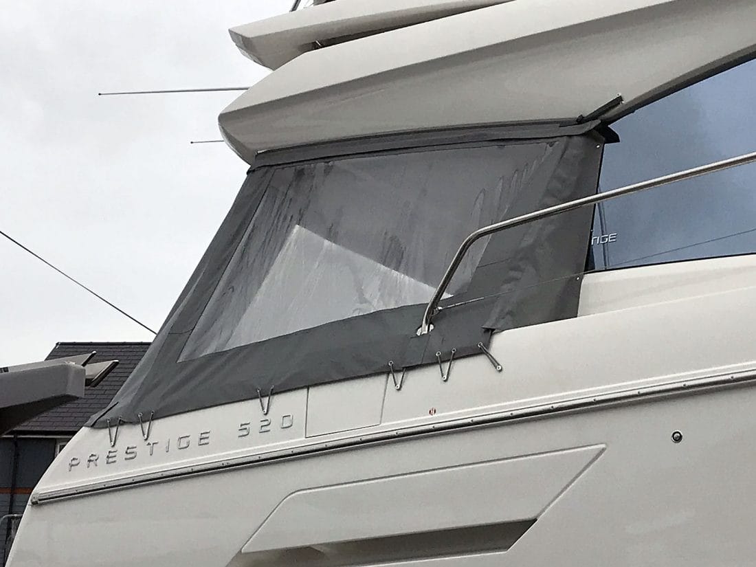 Jeanneau Prestige 520 Cockpit Enclosure