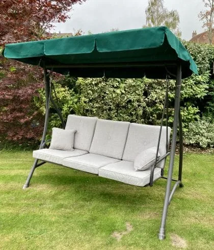 DBD1CFC1 7AD2 4473 B6E4 E6420D5E3929