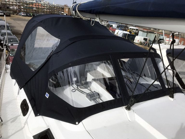 Hanse 355 Cockpit Enclosure to fit Sprayhood recover for factory fit original
