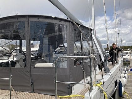 Beneteau Oceanis Yacht 54 Bimini Conversion