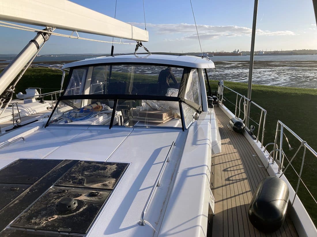 Hanse 588 HT with Glass Windscreen Infill Panels to Hardtop