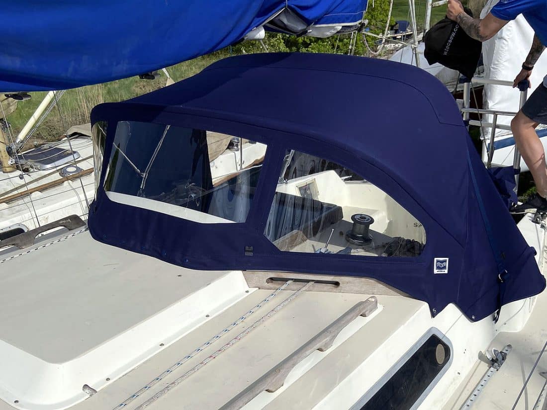 Westerly Griffon Sprayhood to suit when an instrument console is fitted