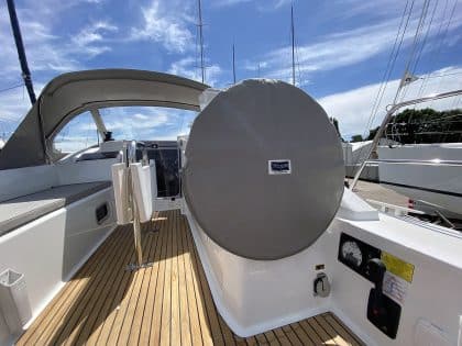Beneteau Oceanis 30.1 Wheel Covers