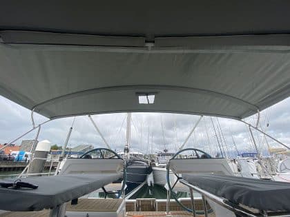 Hanse 460 Bimini