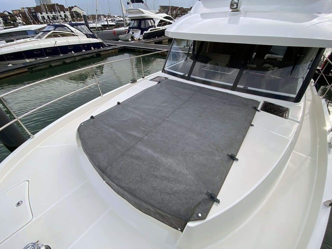 Beneteau Swift Trawler ST 41, Fordeck Sunbathing Mattress Cover