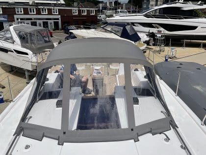 Bavaria C38 Sprayhood