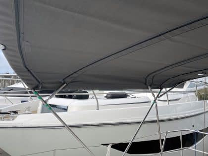 Bavaria C38 Bimini, 5 Bar Design