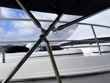 Bavaria C38 Bimini, 5 Bar Design