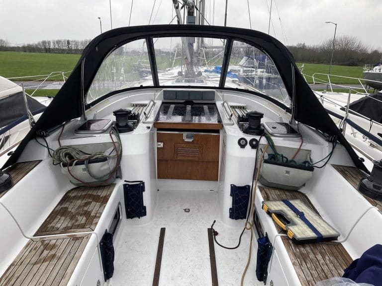 Grand Soleil 43 Sprayhood