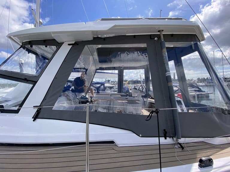 Hanse 460 HT cockpit enclosure integrated with the hard top, shown with version ref 2007 accommodating davits.