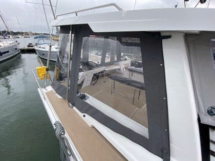 Hanse 460 HT cockpit enclosure integrated with the hard top, shown with version ref 2007 accommodating davits.