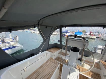 Southerly 32 Cockpit Enclosure with Roll Up Sides