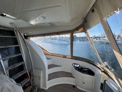 Azimut 58 Cockpit Enclosure