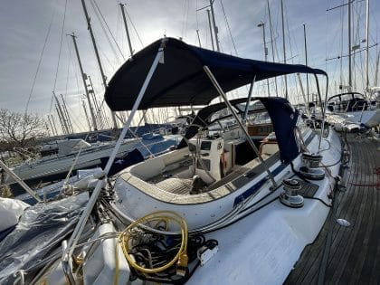 Najad 460 Sectional Bimini