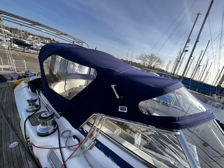 Najad 460 Cockpit Enclosure