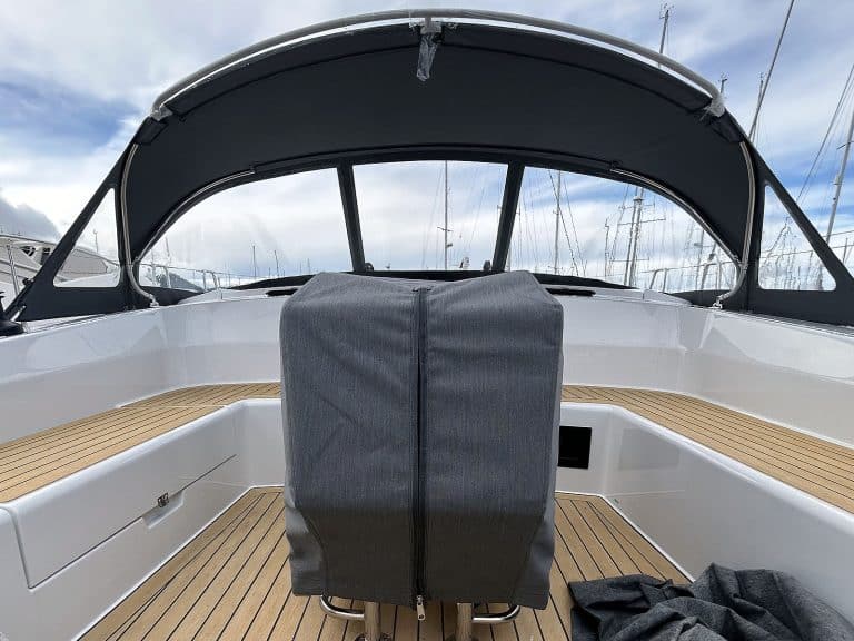 Hanse 410 Cockpit Table Cover