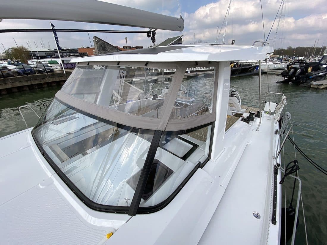 Hanse 460 HT Front Screen Infill