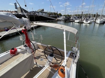Dehler 38SQ Helm Bimini