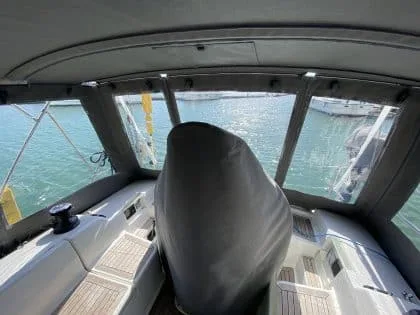 Jonathan W, owner of a Hanse 400e at Gosport Premier Marina, praises Tecsew for outstanding products and service.