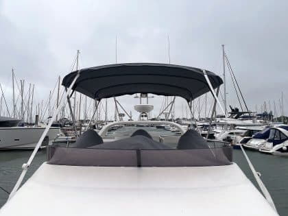 Flybridge Bimini – Fairline Phantom 43 (4)