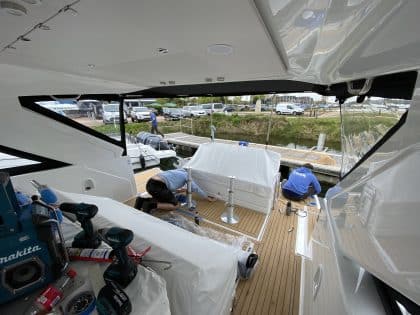 Jeanneau DB 37 Fore and Aft Cockpit Enclosures, Design 1 with aft frame