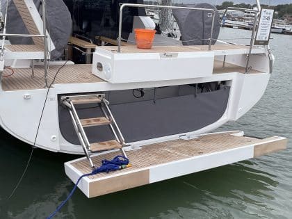 Transom Stern Infill – Moody 48DS (2)