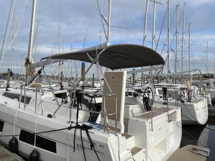 Dufour 41 with Tecsew’s standard bimini installed, featuring a polished stainless steel frame and durable Sunbrella fabric.