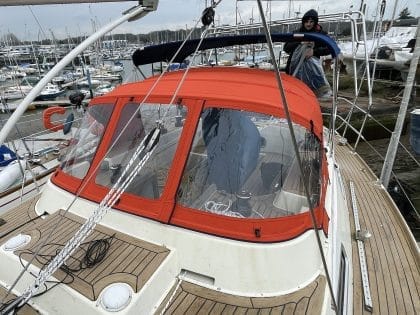Westerly Corsair with a Tecsew 3-bar sprayhood providing increased cockpit coverage, featuring Paskal No 10 water-repellent zippers.